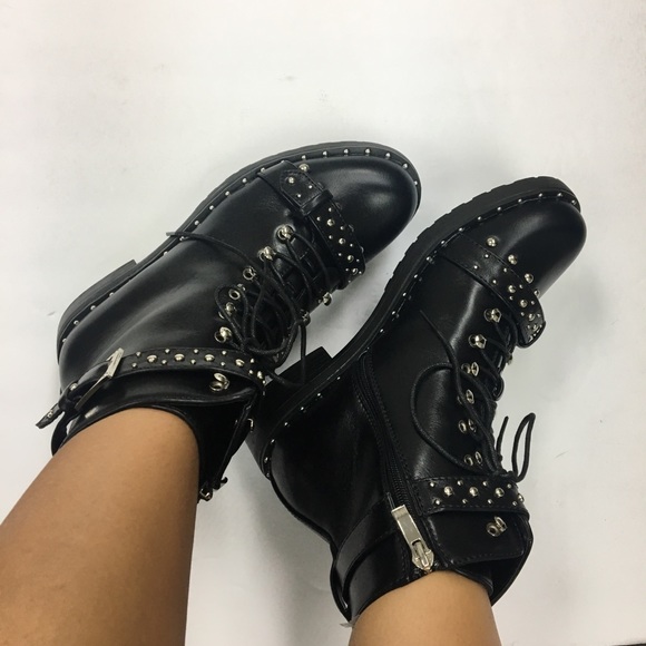 Black studded boot - Picture 7 of 7